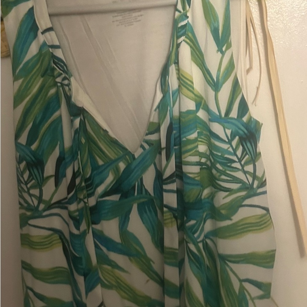 Short sleeve top